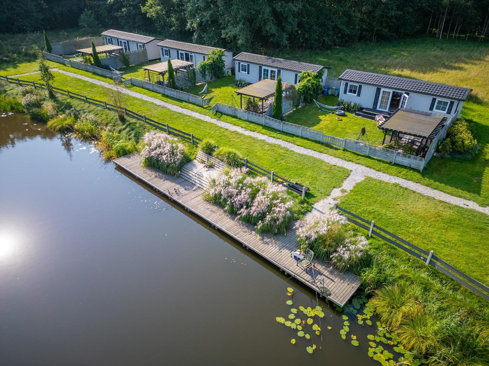 Domki Drewniane Na Splawiu Nad Morzem Ujście-Darłowskie Exterior foto